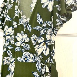 Floral high-low wrap dress